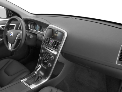 2017 Volvo XC60 T5 Inscription