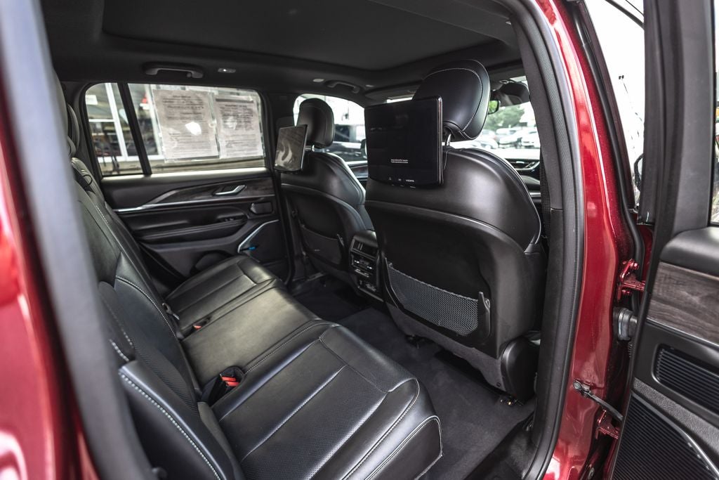 2023 Jeep Grand Cherokee Overland