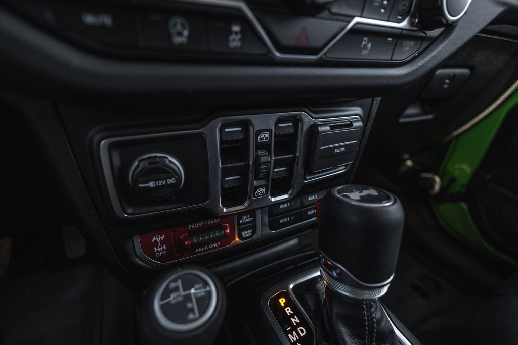 2025 Jeep Wrangler Rubicon X