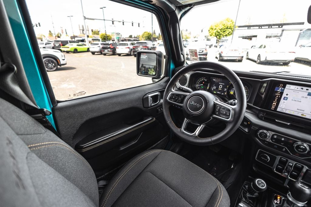 2024 Jeep Wrangler Sahara 4xe