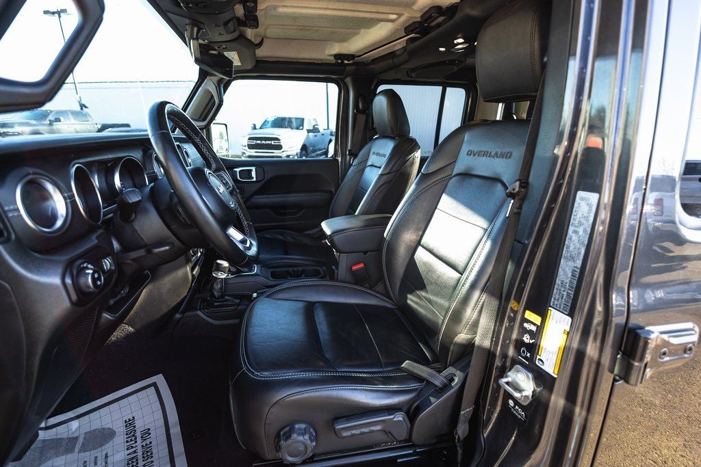 2023 Jeep Gladiator Overland