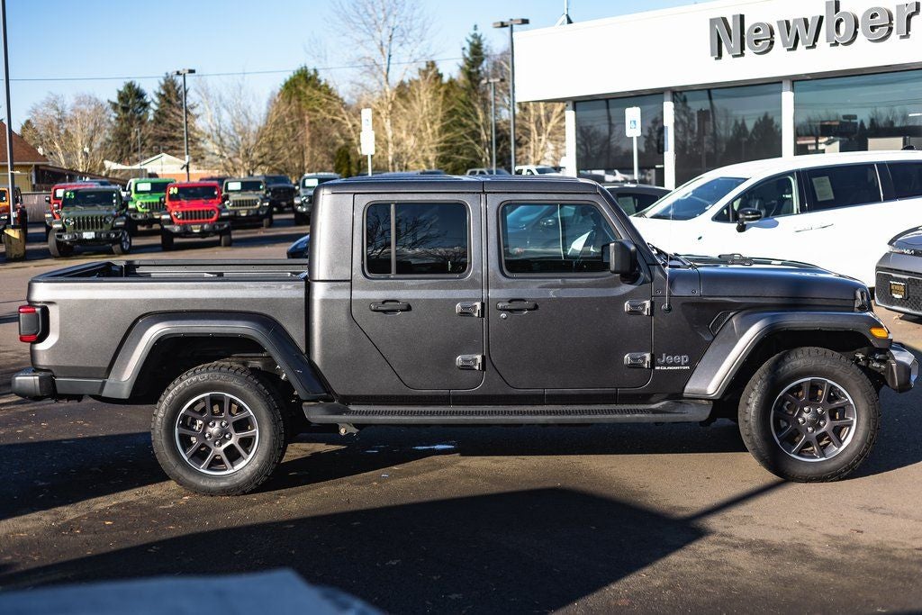 2023 Jeep Gladiator Overland