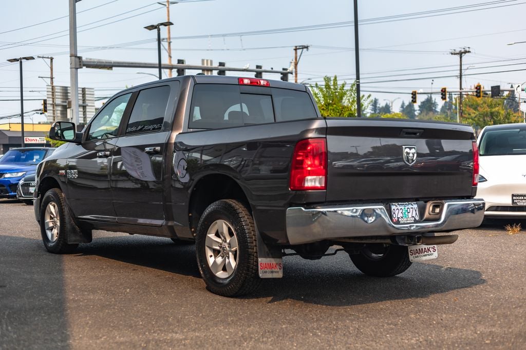 2016 RAM 1500 SLT