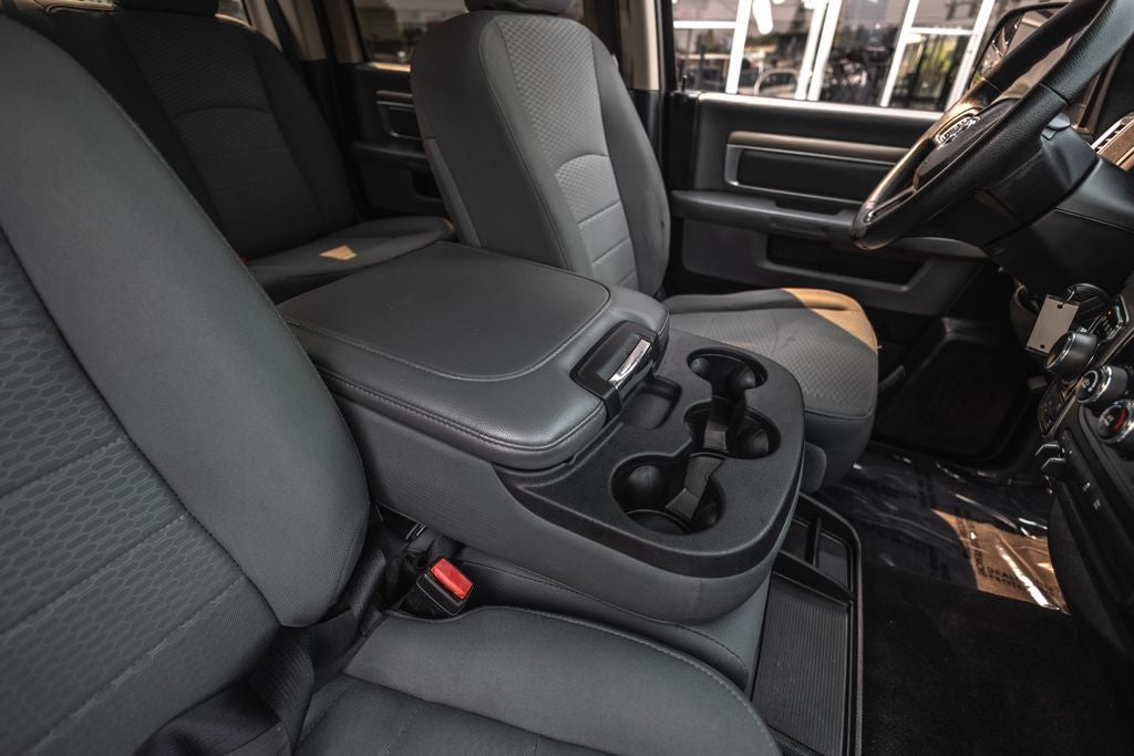 2016 RAM 1500 SLT