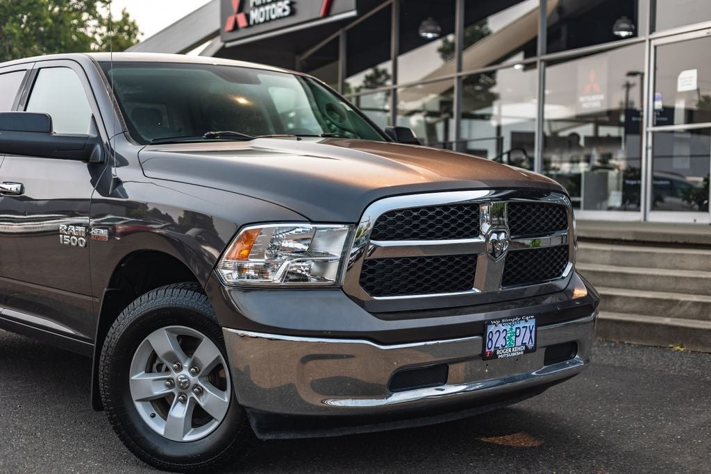 2016 RAM 1500 SLT