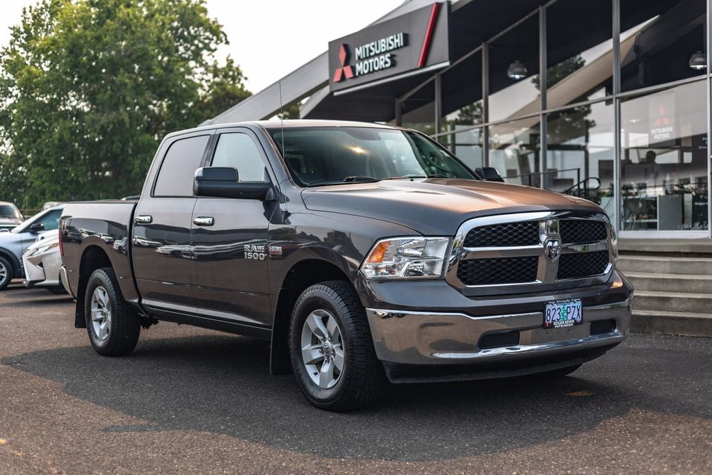 2016 RAM 1500 SLT
