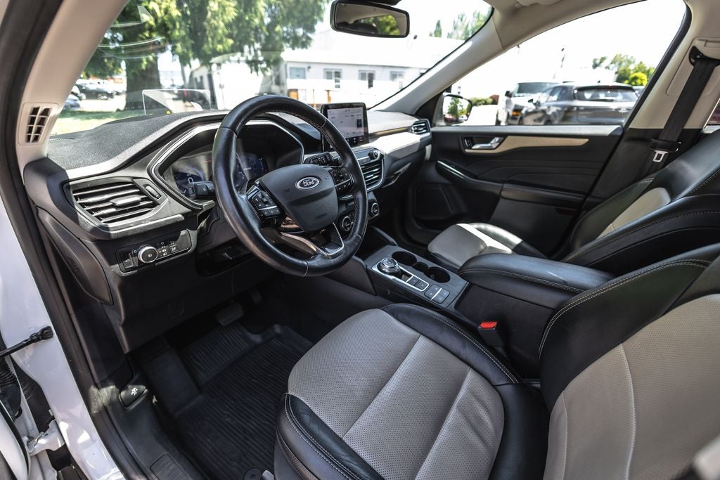 2021 Ford Escape Titanium