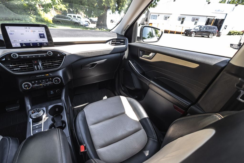 2021 Ford Escape Titanium