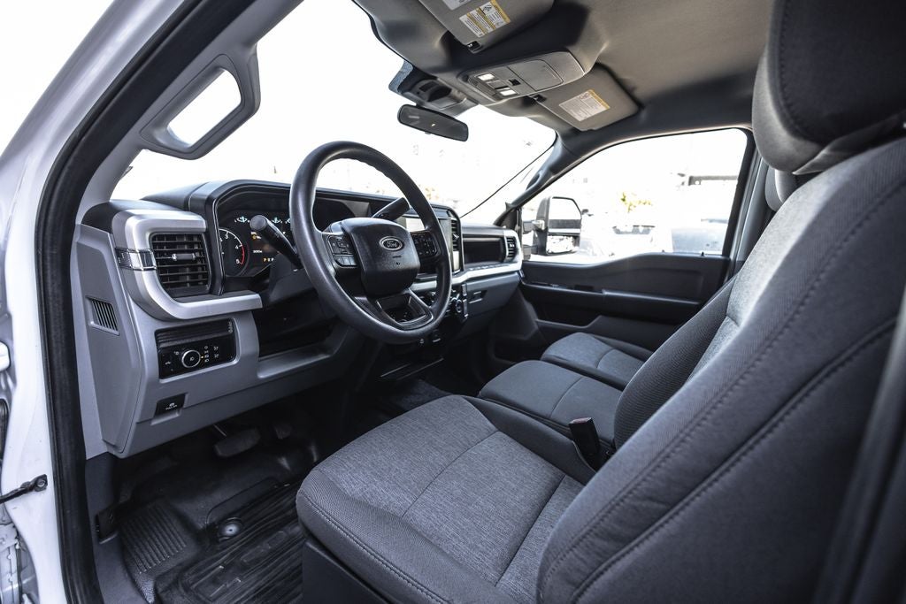 2025 Ford F-350SD XL