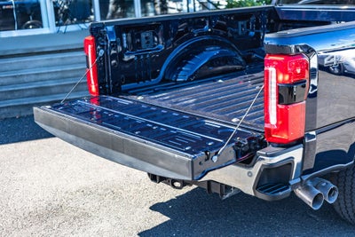 2025 Ford F-350SD Lariat