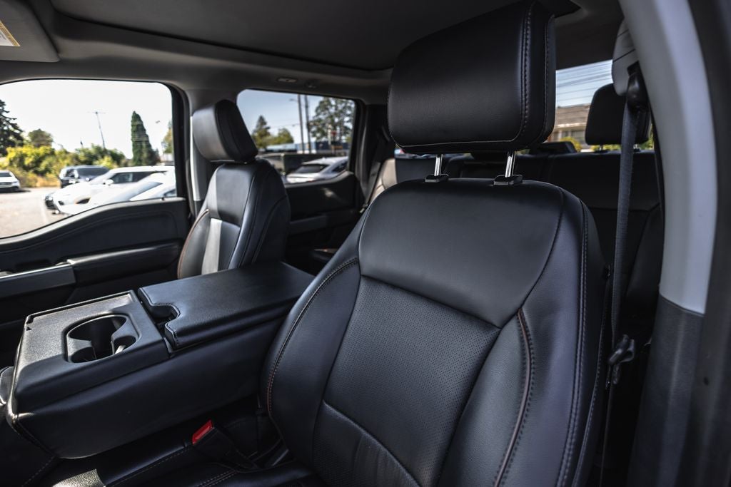 2025 Ford F-350SD Lariat