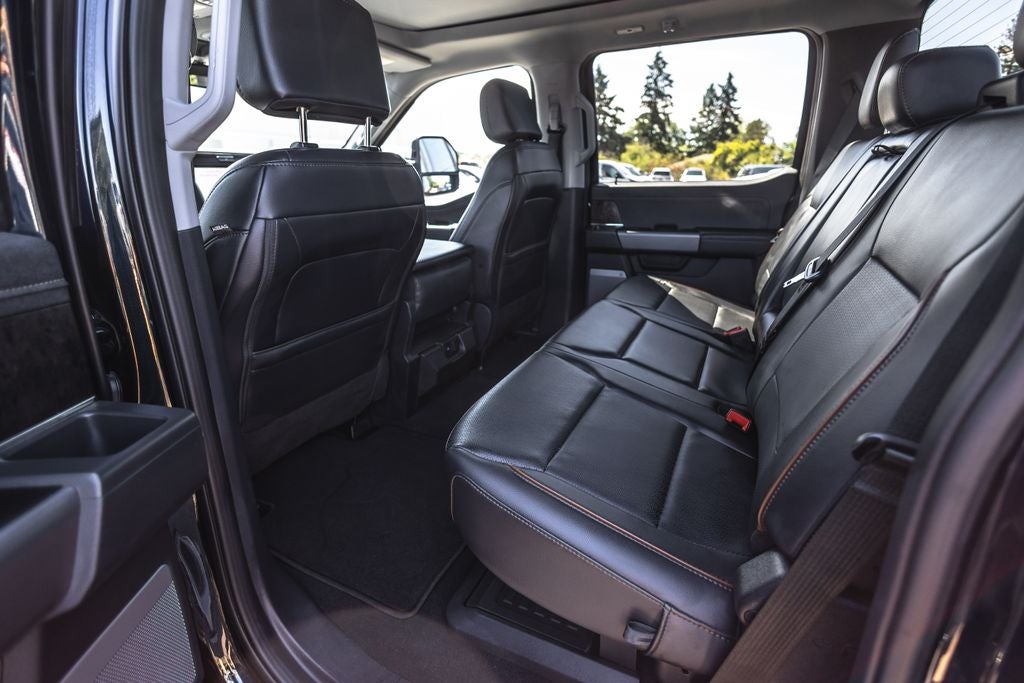 2025 Ford F-350SD Lariat