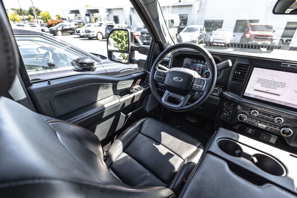 2025 Ford F-350SD Lariat