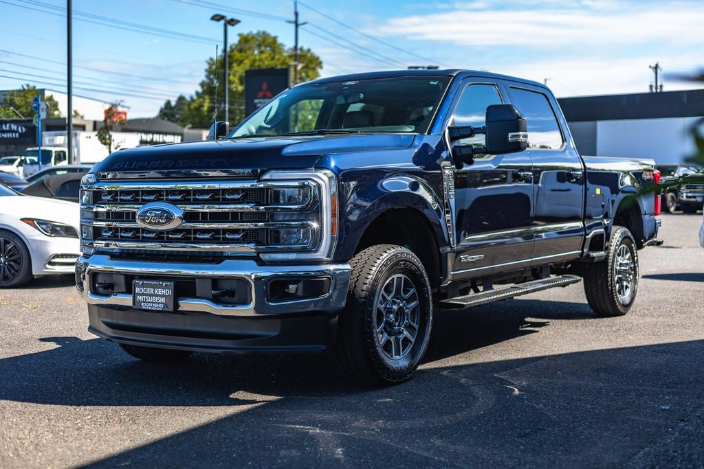2025 Ford F-350SD Lariat