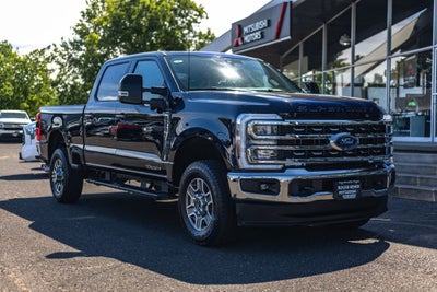 2025 Ford F-350SD Lariat