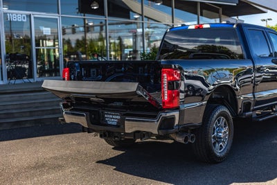 2025 Ford F-350SD Lariat