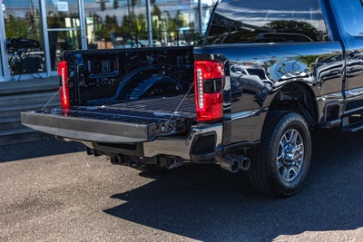 2025 Ford F-350SD Lariat