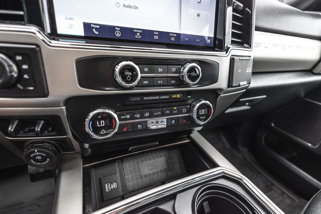 2022 Ford F-350SD LARIAT