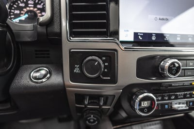 2022 Ford F-350SD LARIAT