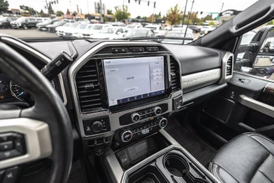 2022 Ford F-350SD LARIAT