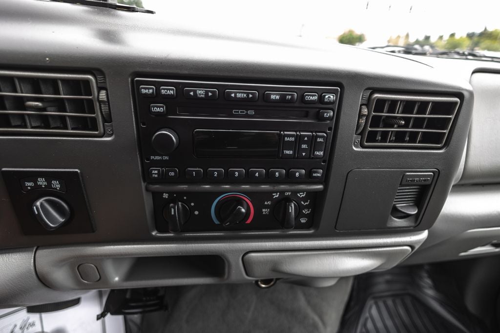 2002 Ford F-250SD XLT
