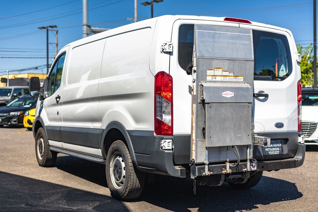 2018 Ford Transit-250 Base