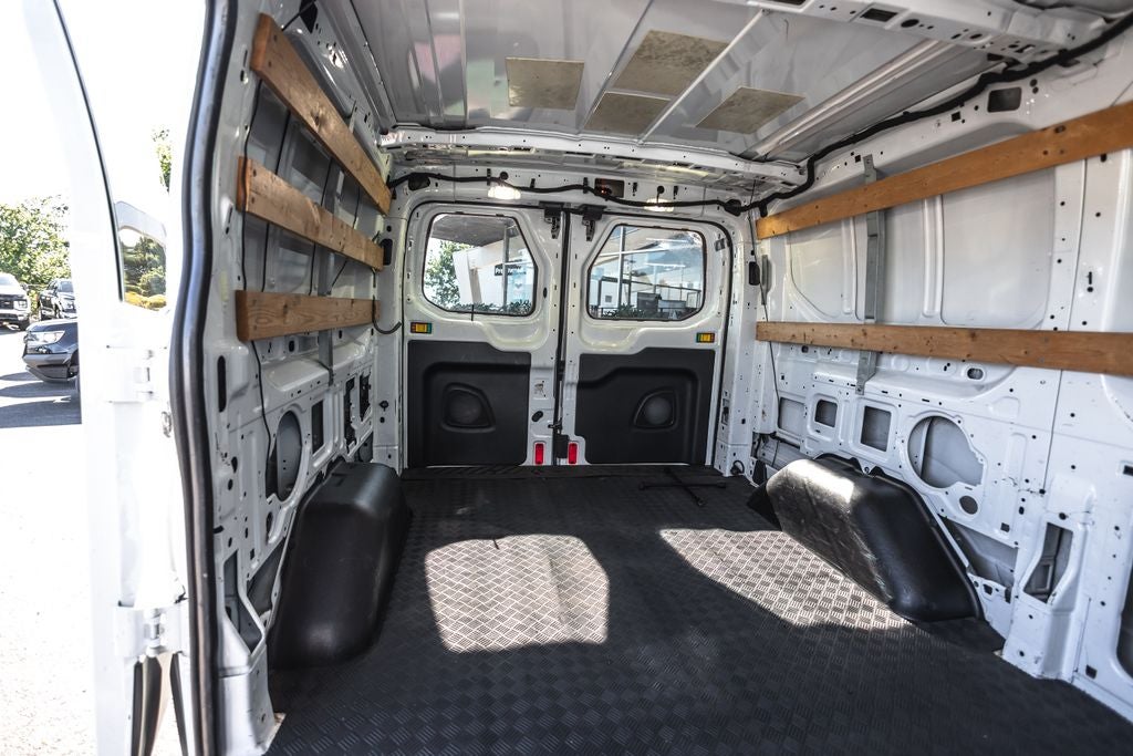 2017 Ford Transit-250 Base