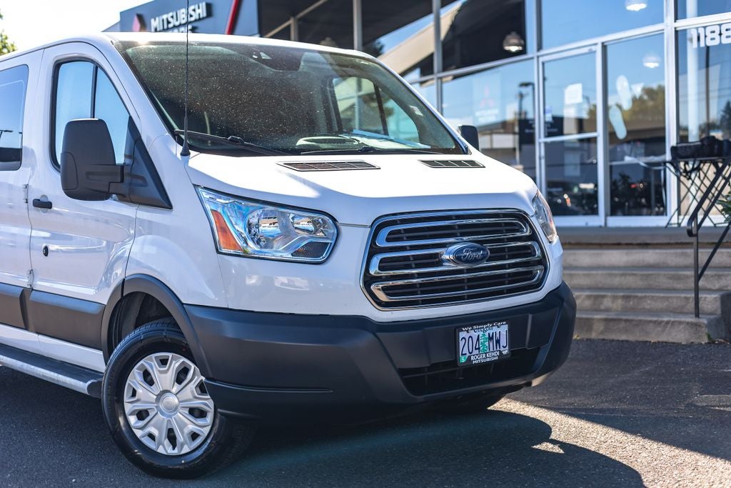 2017 Ford Transit-250 Base