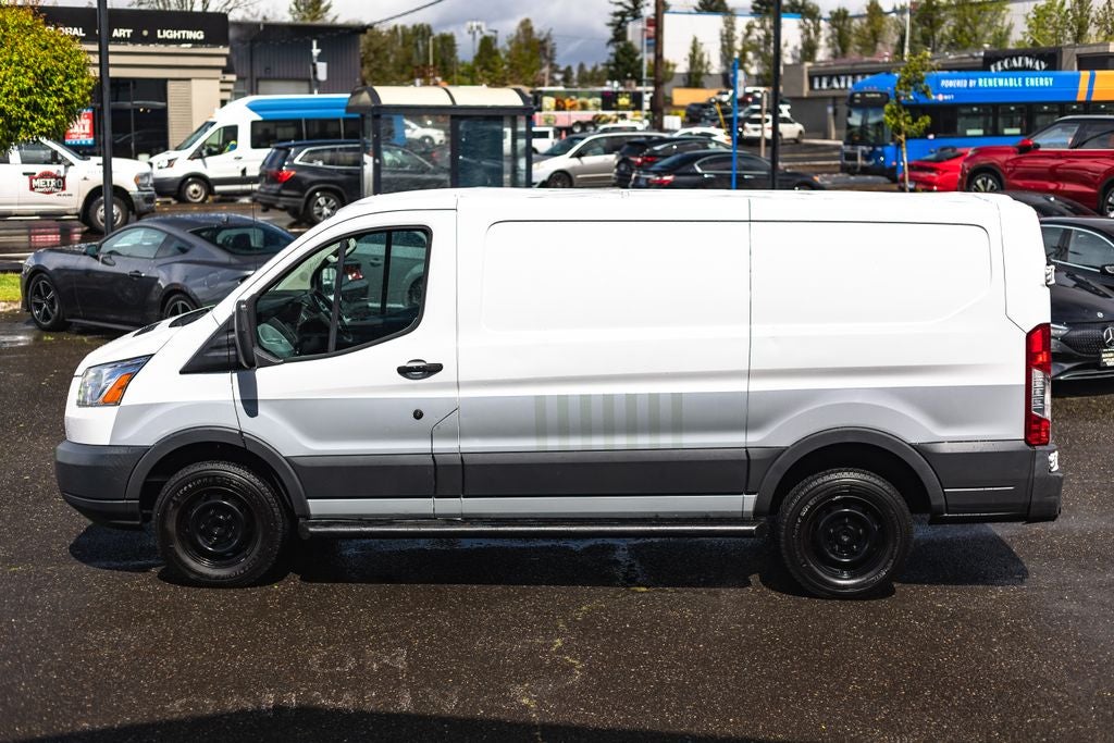 2017 Ford Transit-250 Base
