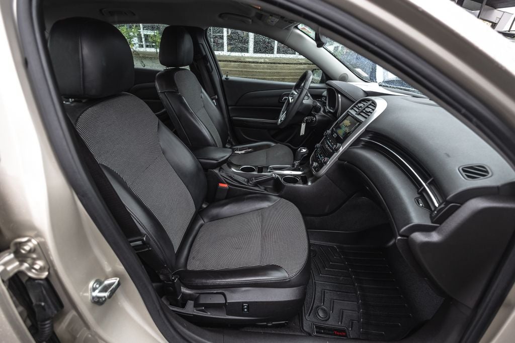 2015 Chevrolet Malibu LT 1LT