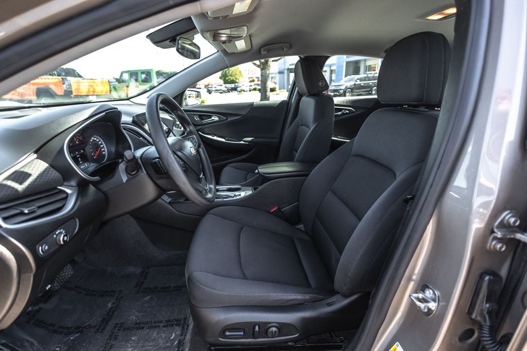 2023 Chevrolet Malibu LT 1LT