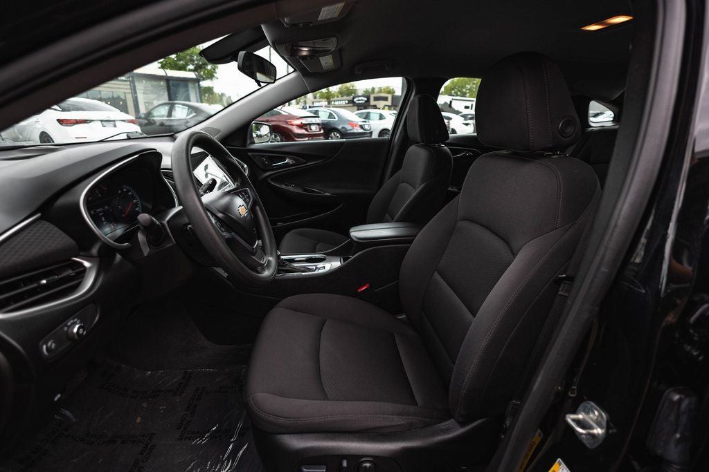 2022 Chevrolet Malibu LT