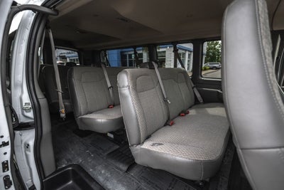 2025 Chevrolet Express 3500 LT Passenger