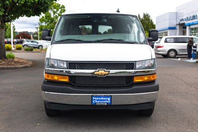 2025 Chevrolet Express 3500 LT Passenger