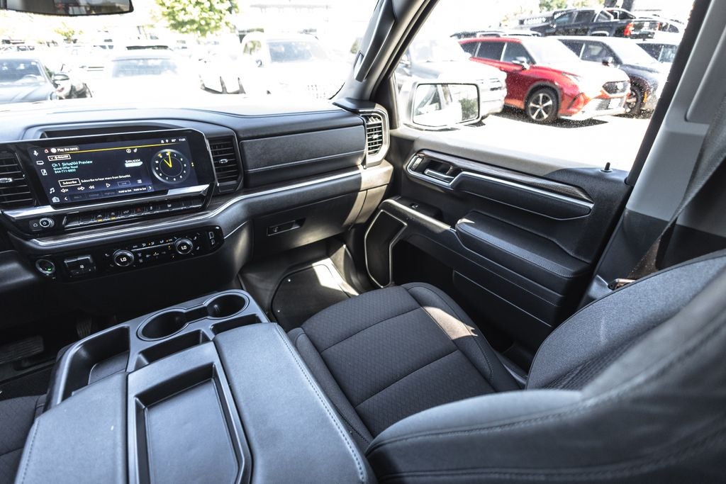 2025 Chevrolet Silverado 1500 LT LT1
