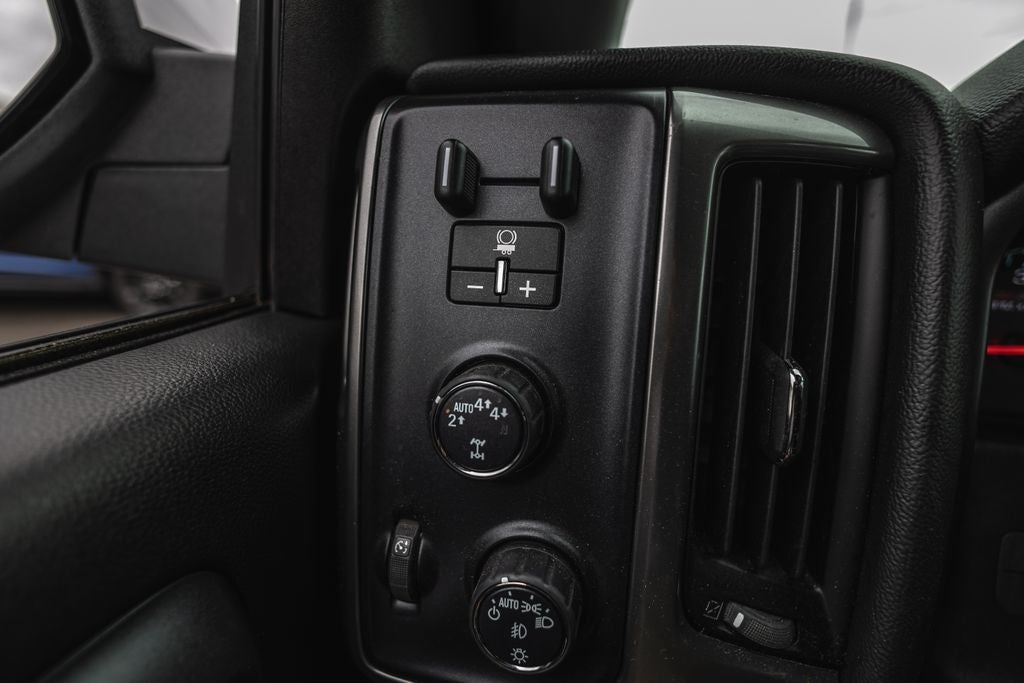 2018 Chevrolet Silverado 1500 LT LT2