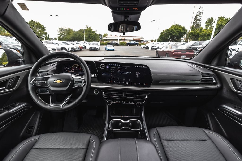 2025 Chevrolet Traverse LT 2LT