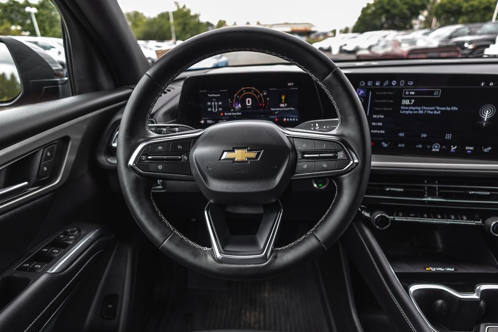 2025 Chevrolet Traverse LT 2LT