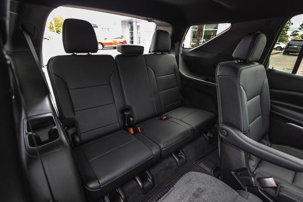 2025 Chevrolet Traverse LT 2LT