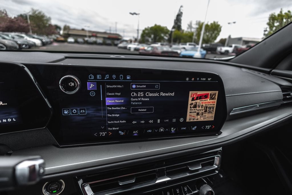 2025 Chevrolet Traverse LT 2LT