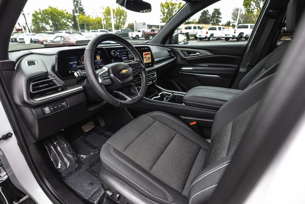 2025 Chevrolet Traverse LT 2LT
