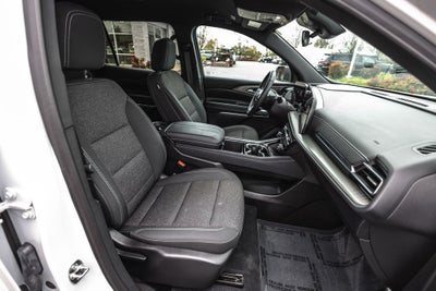 2025 Chevrolet Traverse LT 2LT