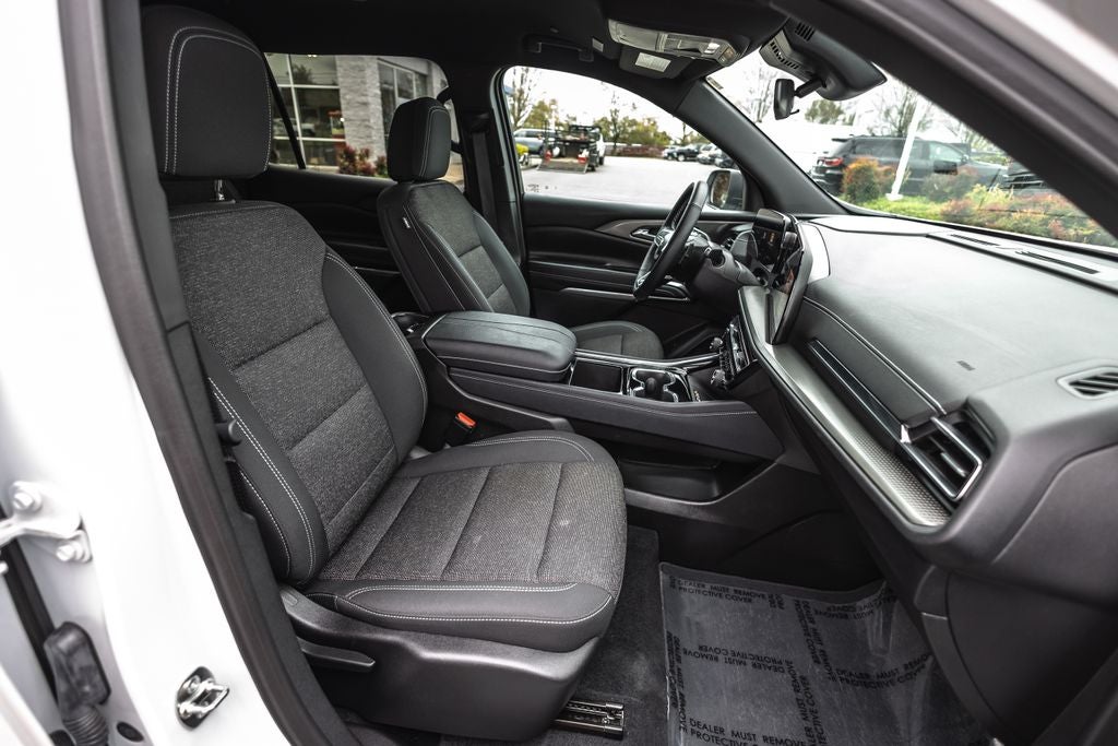 2025 Chevrolet Traverse LT 2LT