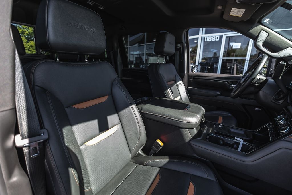 2025 GMC Sierra 3500HD AT4