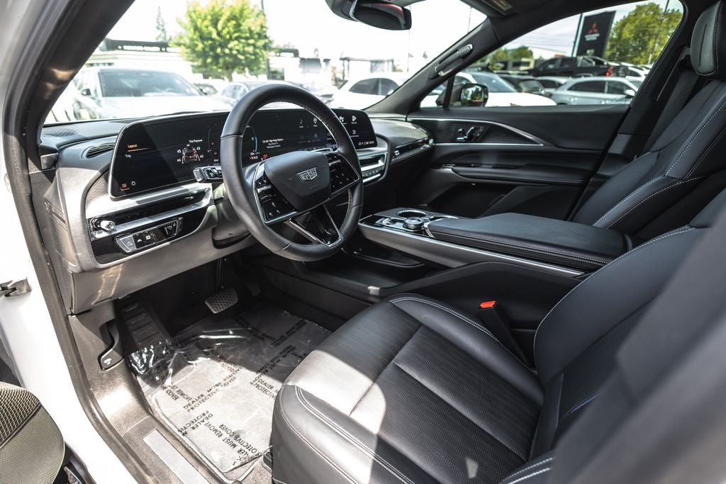 2024 Cadillac LYRIQ Luxury