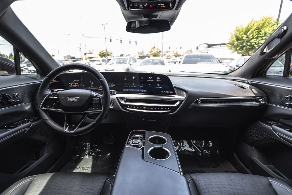 2024 Cadillac LYRIQ Luxury