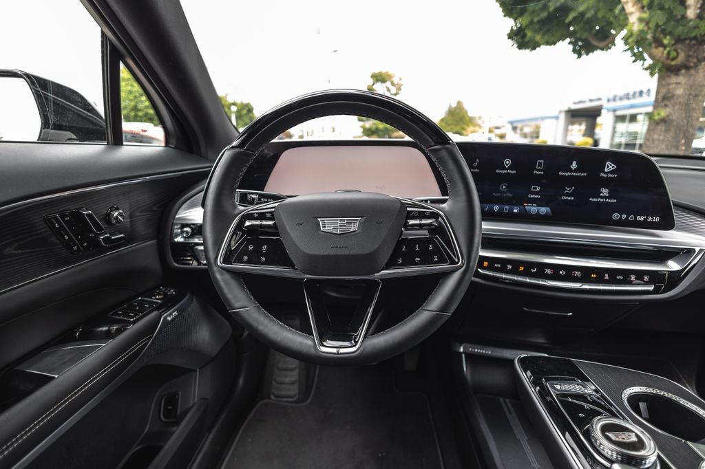 2024 Cadillac LYRIQ Sport