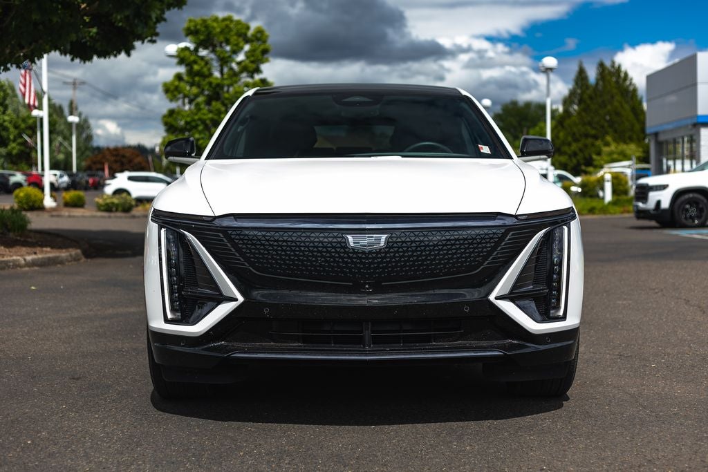 2024 Cadillac LYRIQ Sport