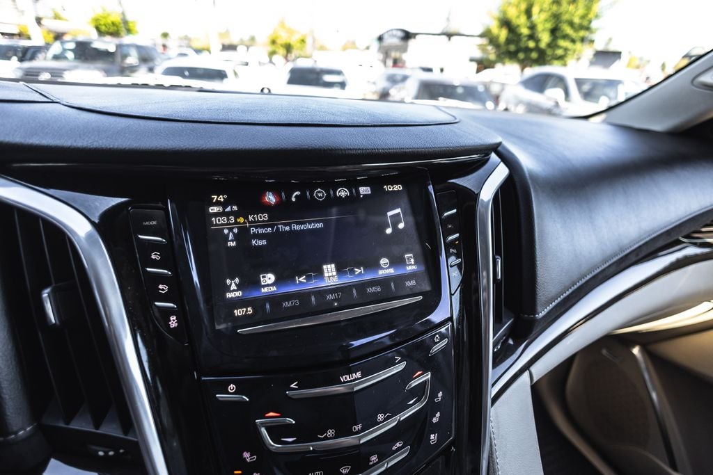 2020 Cadillac Escalade Luxury