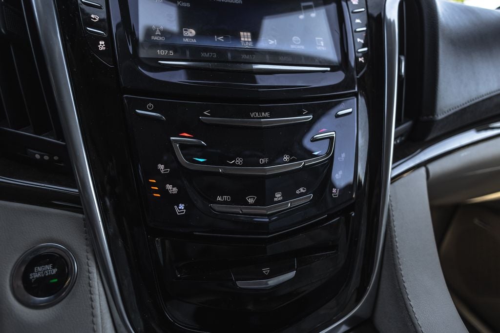 2020 Cadillac Escalade Luxury